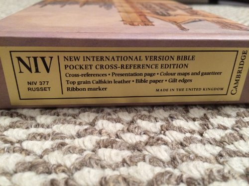 NIV Pocket Cross-Reference Russet Brown Calfskin Gilt Edges (9780521508377) by Unknown Author