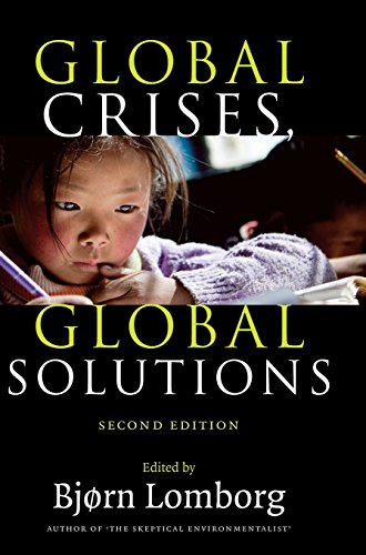 Beispielbild fr Global Crises, Global Solutions zum Verkauf von Ria Christie Collections