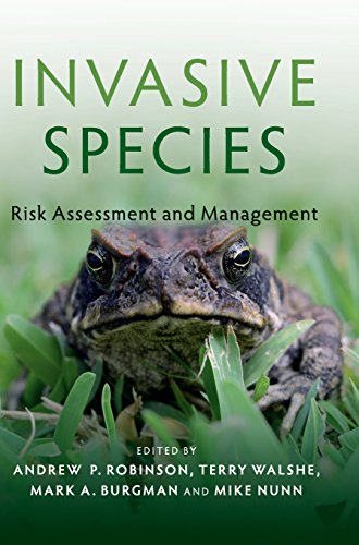 Imagen de archivo de Invasive Species: Risk Assessment and Management a la venta por Revaluation Books