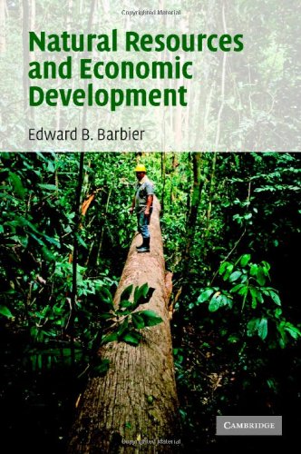 9780521823135: Natural Resources and Economic Development