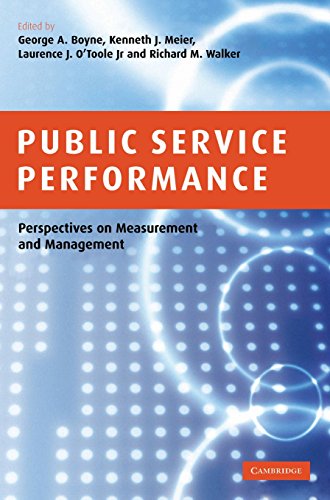Beispielbild fr Public Service Performance : Perspectives on Measurement and Management zum Verkauf von Better World Books: West
