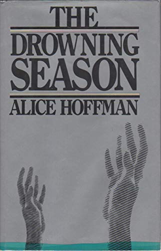 9780525095774: The Drowning Season