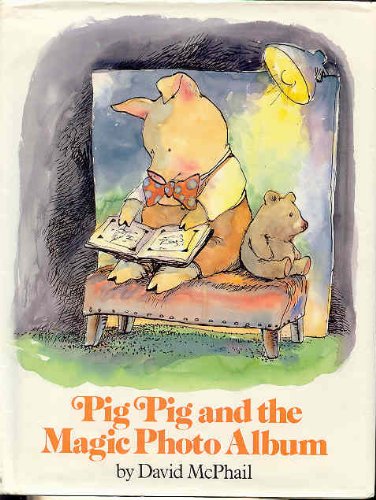 Beispielbild fr Pig Pig and the Magic Photo Album zum Verkauf von ThriftBooks-Reno