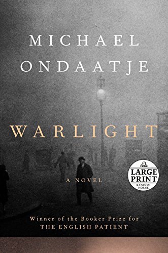 Beispielbild fr Warlight: A novel (Random House Large Print) zum Verkauf von Wonder Book