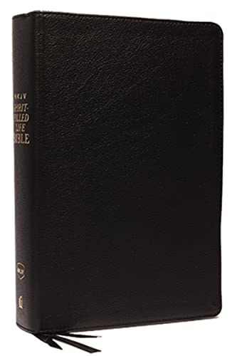 Stock image for NKJV, Spirit-Filled Life Bible, Third Edition, Genuine Leather, Black, Red Letter, Comfort Print: Kingdom Equipping Through the Power of the Word for sale by McCord Books