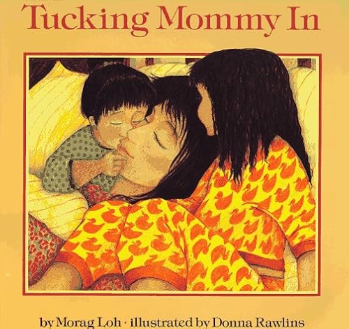 Beispielbild fr Tucking Mommy in zum Verkauf von Wonder Book