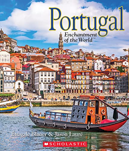 Beispielbild fr Portugal (Enchantment of the World) (Library Edition) zum Verkauf von Better World Books