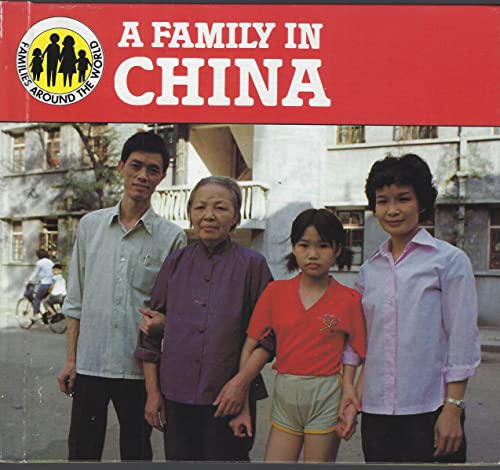 Family in China (Families Around the World Series) (9780531180358) by Jacobsen, Peter Otto; Kristensen, Preben Sejer