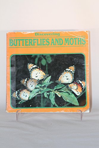 Beispielbild fr Discovering Butterflies and Moths (Discovering Nature) zum Verkauf von Wonder Book