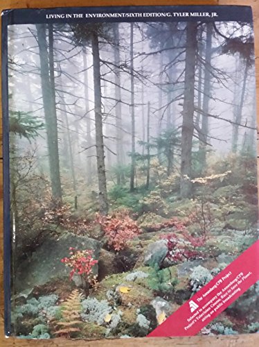 Imagen de archivo de Living in the Environment : An Introduction to Environmental Science a la venta por Better World Books