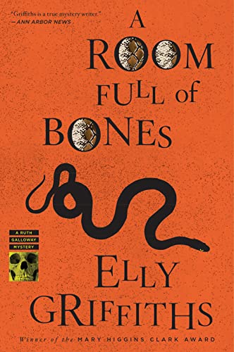 Stock image for A Room Full of Bones: A Ruth Galloway Mystery (Ruth Galloway Mysteries) for sale by More Than Words