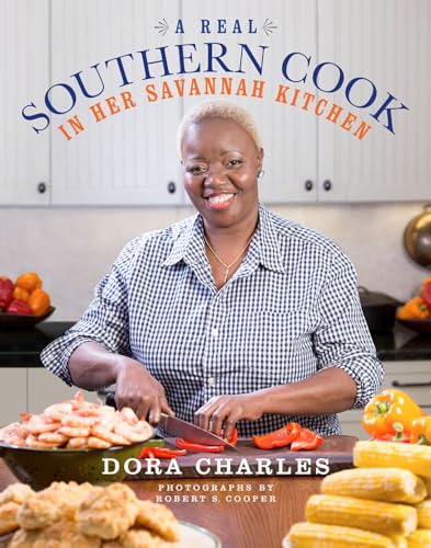 Imagen de archivo de Real Southern Cook, A: In Her Savannah Kitchen a la venta por Chiron Media