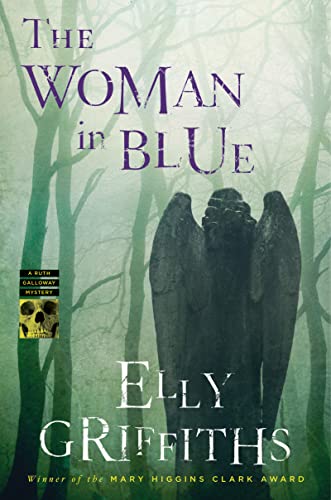 Stock image for The Woman In Blue (Ruth Galloway Mysteries, 8) for sale by Goodwill of Colorado