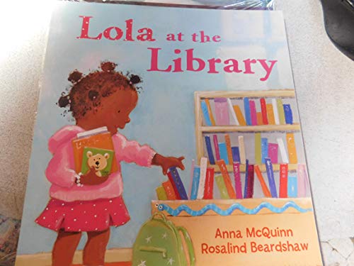 Beispielbild fr Lola At the Library zum Verkauf von Better World Books