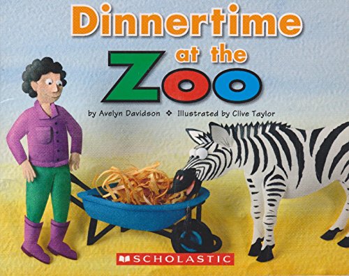 9780545012225: Dinnertime At the Zoo