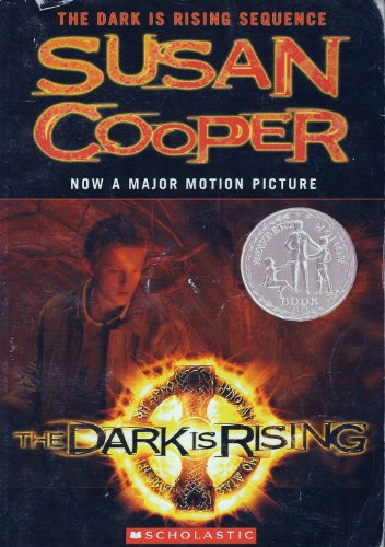 Imagen de archivo de The Dark is Rising a la venta por Wonder Book