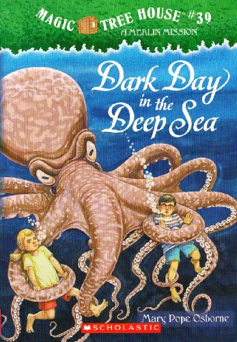 Beispielbild fr Dark Day in the Deep Sea (Magic Tree House, No. 39) zum Verkauf von SecondSale