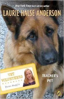 9780545208741: Teacher's Pet Name Maggie (Vet Volunteers #7)
