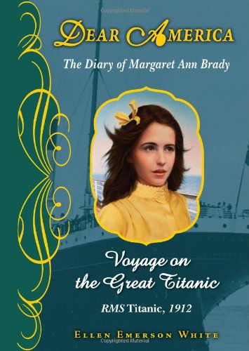9780545238342: Dear America: Voyage on the Great Titanic