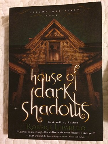 Beispielbild fr House of Dark Shadows zum Verkauf von ThriftBooks-Atlanta