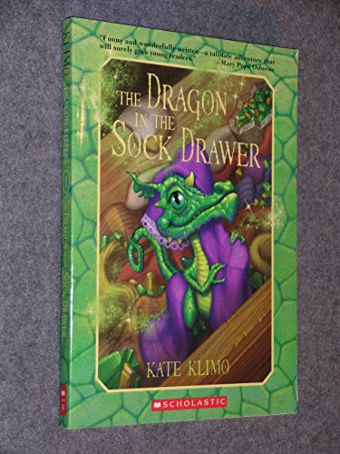 9780545289894: The Dragon in the Sock Drawer
