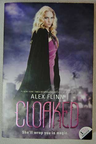 Beispielbild fr Cloaked zum Verkauf von Isle of Books