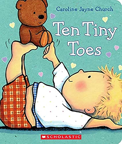 9780545536011: Ten Tiny Toes