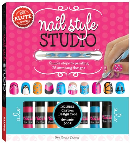 Imagen de archivo de Nail Style Studio: Simple Steps to Painting 25 Stunning Designs (Klutz) a la venta por AwesomeBooks