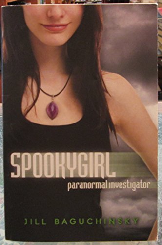 9780545620741: Spookygirl Paranormal Investigator