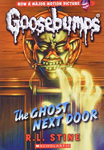 Imagen de archivo de The Ghost Next Door (Classic Goosebumps #29) a la venta por Second Chance Books & Comics
