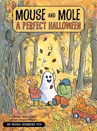 Imagen de archivo de Mouse and Mole: a Perfect Halloween a la venta por Better World Books: West