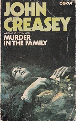 Beispielbild fr Murder in the Family zum Verkauf von WorldofBooks