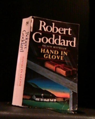 Beispielbild fr Hand in Glove zum Verkauf von WorldofBooks