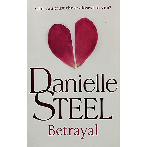 Beispielbild fr Betrayal Danielle Steel zum Verkauf von ThriftBooks-Dallas