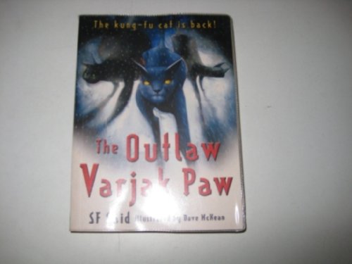 Imagen de archivo de The Outlaw Varjak Paw a la venta por WorldofBooks