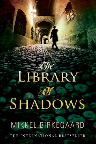 Imagen de archivo de The Library of Shadows a la venta por Front Cover Books
