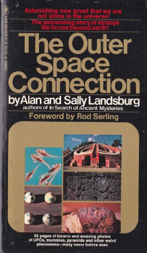 Imagen de archivo de The Outer Space Connection a la venta por Better World Books