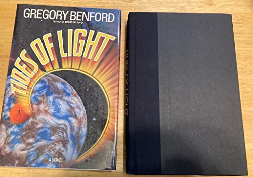 Beispielbild fr Tides of Light (Bantam Spectra Book) zum Verkauf von Wonder Book