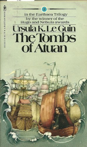 Beispielbild fr The Tombs of Atuan (The Earthsea Trilogy, Book 2) zum Verkauf von HPB-Diamond