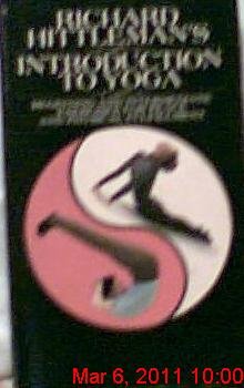 Beispielbild fr Introduction to Yoga zum Verkauf von Half Price Books Inc.