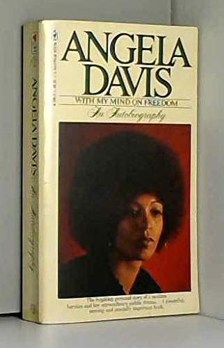 Angela Davis: An Autobiography (9780553117950) by [???]