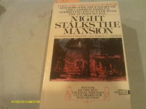 9780553122855: Night Stalks the Mansion