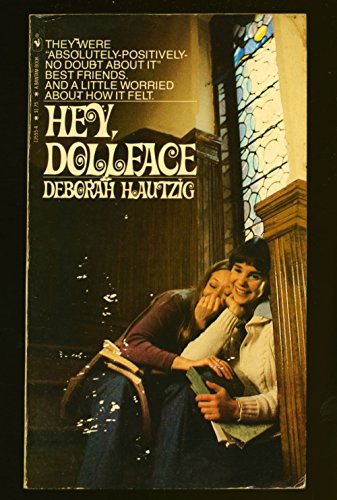 Imagen de archivo de Hey, dollface a la venta por POQUETTE'S BOOKS