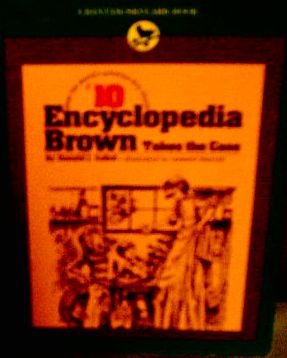 Beispielbild fr Encyclopedia Brown : Takes the Case ( No 10 ) zum Verkauf von Wonder Book