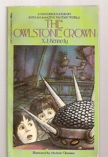 Imagen de archivo de The Owlstone Crown (A Fantasy) a la venta por Hedgehog's Whimsey BOOKS etc.
