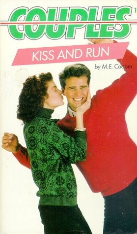 Beispielbild für Couples 18: Kiss And Run zum Verkauf von Hippo Books