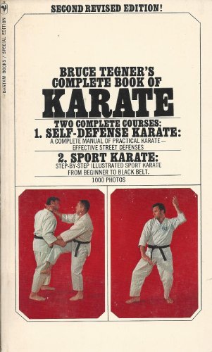 Beispielbild fr Bruce Tegner's Complete Book of Karate zum Verkauf von ThriftBooks-Dallas