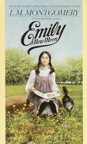 Beispielbild fr Emily of New Moon (The Emily Books, Book 1) zum Verkauf von More Than Words