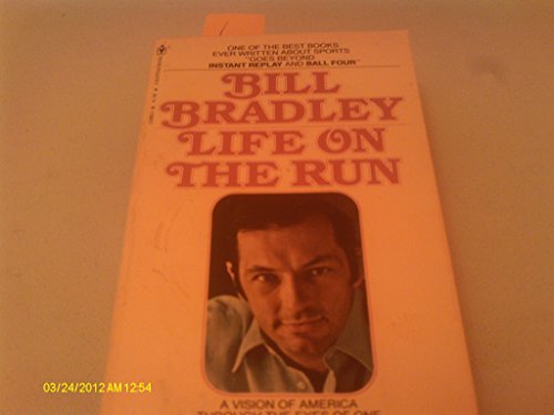 Beispielbild fr Life on the Run zum Verkauf von Better World Books