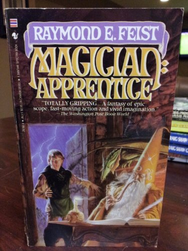 Beispielbild fr Magician: Apprentice (The Riftwar Saga, Volume 1) zum Verkauf von HPB-Diamond